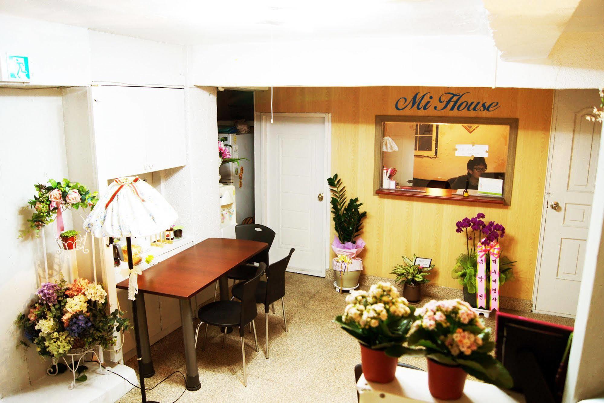 Mi House Otel Seul Dış mekan fotoğraf